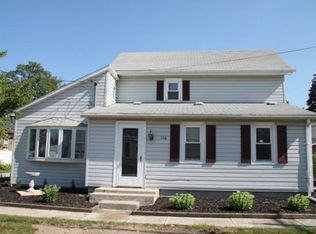 110 W Lightner St, Bradner, OH 43406