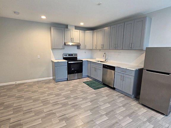 3rd image of 1145 S 10th St #5