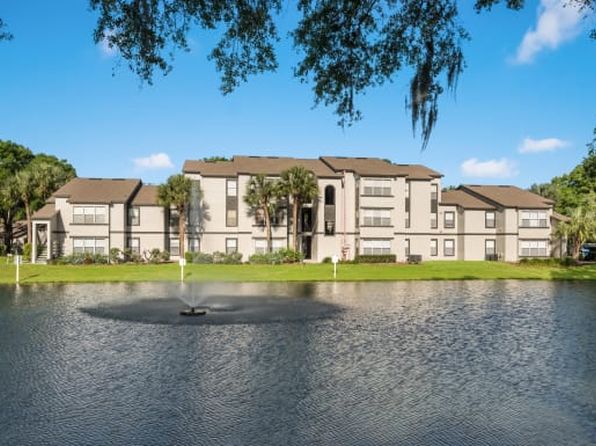 518 Lake Bridge Ln #1126