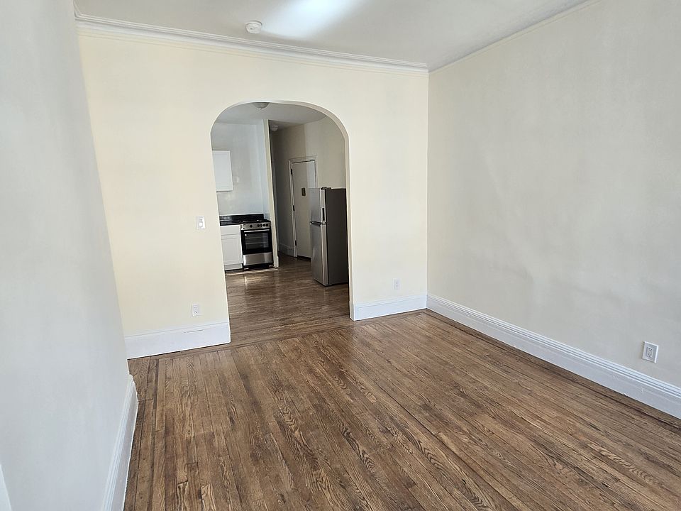 1st image of 196 W 10th St APT 5A
