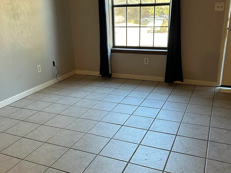 1099 Ocala Rd — Photo 8
