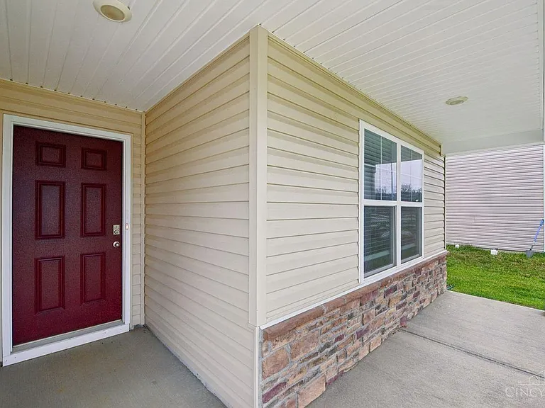 5001 Lakeview Dr — Photo 5
