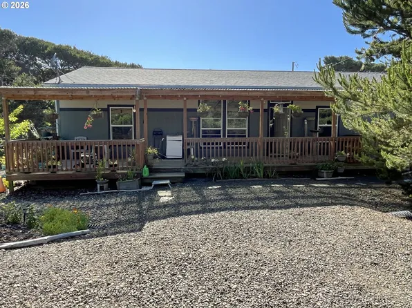 88380 2nd Ave, Florence, OR 97439