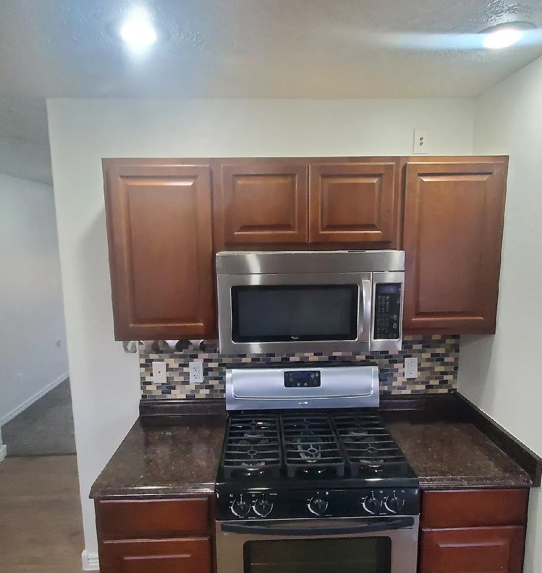 2 bed, 1300 sqft, $1,100 — Photo 1