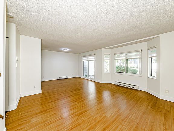 5th image of 7325 140th St #135