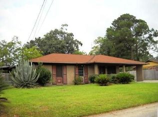 4963 Belfair Ct, Moss Point, MS 39563