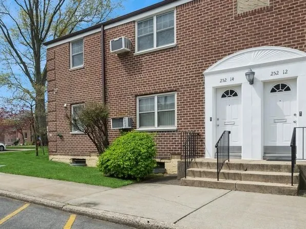 252-14 60th Avenue # 568, Little Neck, NY 11362