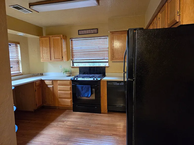 105 Sleepy Hollow Rd — Photo 7