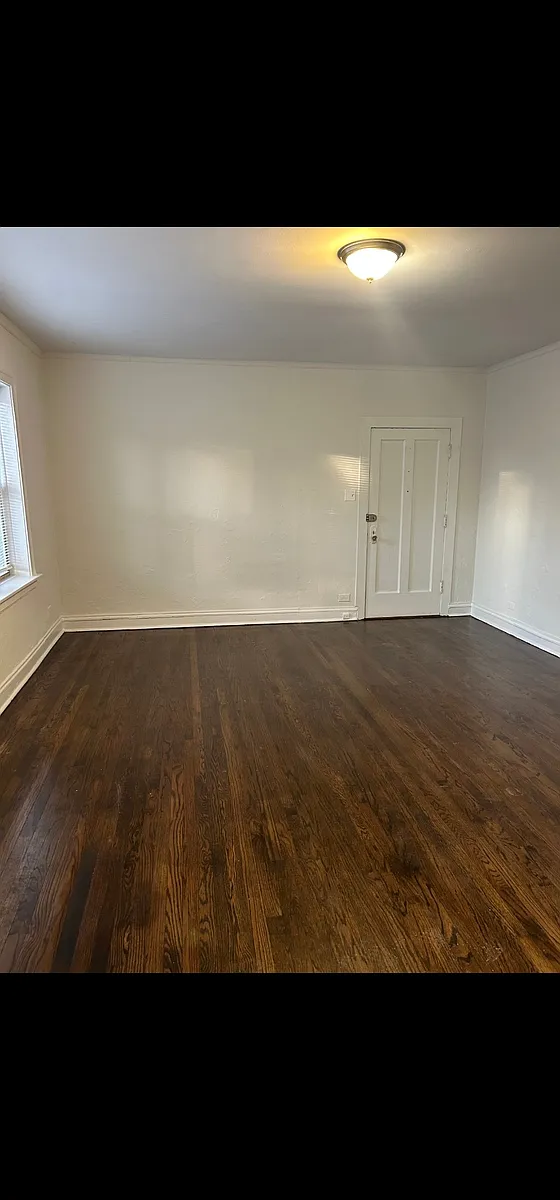 Building Photo - 4355 N Drake Ave #1