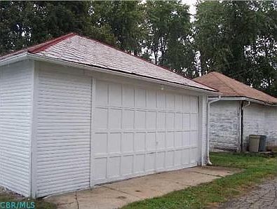 3rd image of 408 E 6th Ave