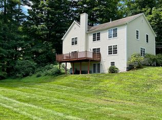 15 Ruffin Rd, Woodbury, CT 06798