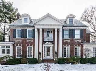 742 Commonwealth Ave, Newton, MA 02459