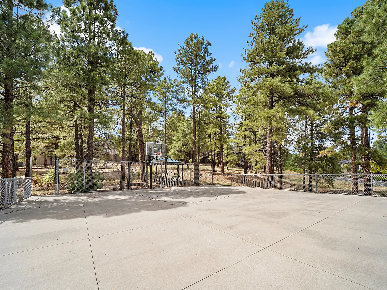 Highland Village Apartments — Photo 3
