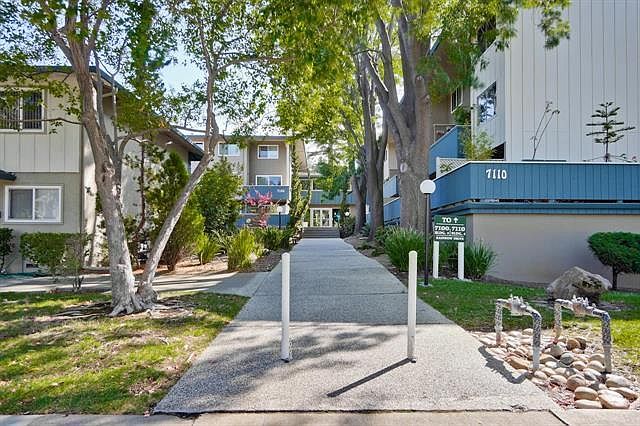 1st image of 7100 Rainbow Dr APT 17