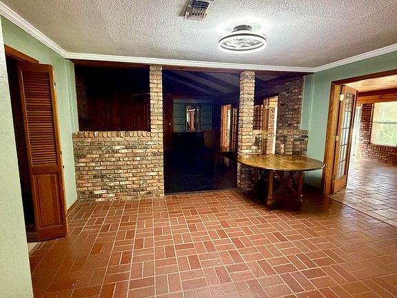5th image of 809 Loblolly Ln