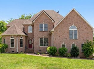 1022 Tower Hill Ln, Hendersonville, TN 37075