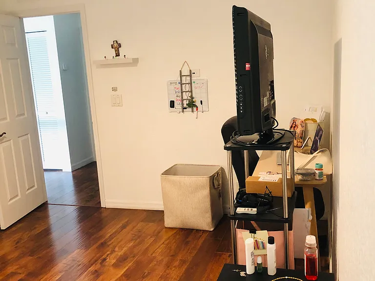 2nd big bedroom