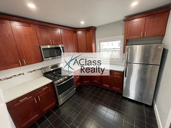 2nd image of 21-11 76th St #2F