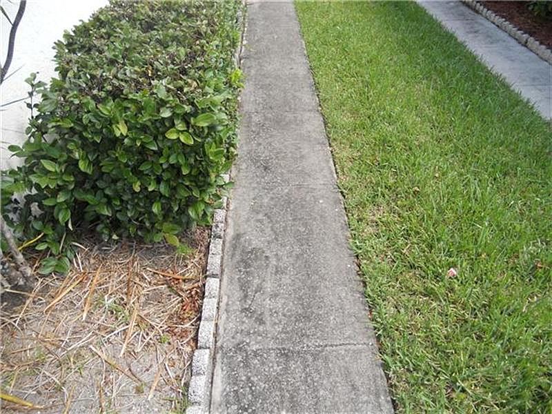 2nd image of 1436 Pines Ln