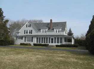 775 Dartmouth St, Dartmouth, MA 02748
