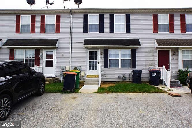 1st image of 4 E Cole Blvd