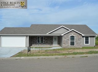 410 Allen Ln, Saint George, KS 66535