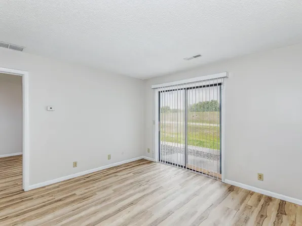 North Ridge Apartments, 525 W 37th St N APT 108, Wichita, KS 67204