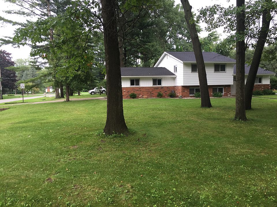 2nd image of 2180 Armond Rd