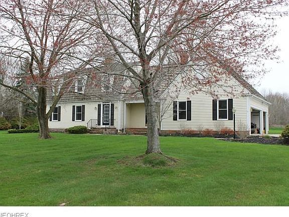 4th image of 580 Wheatfield Dr