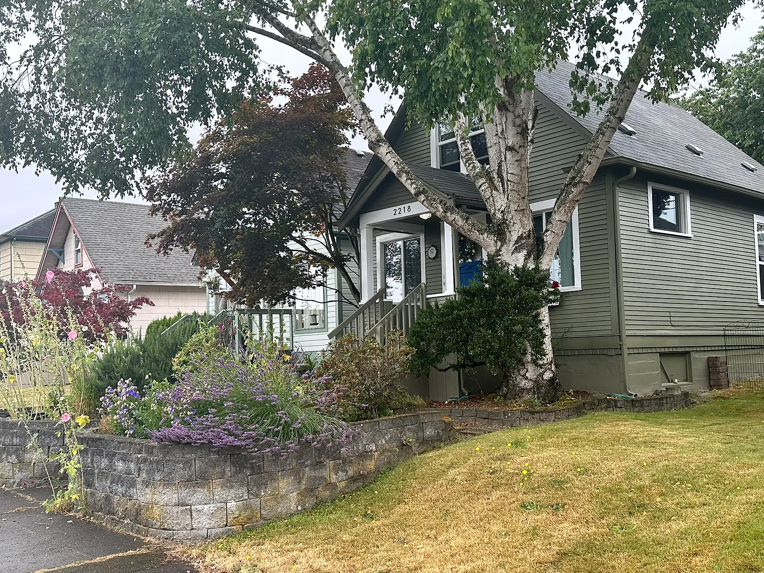 3 bed, 1400 sqft, $8,600 — Photo 3