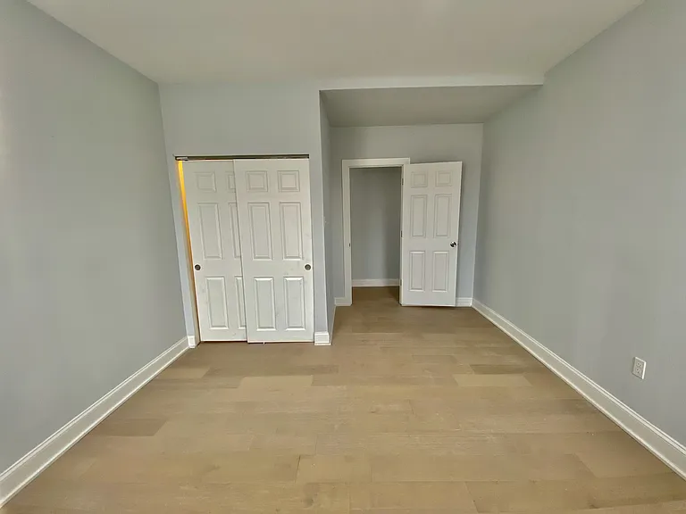 1247 Snyder Ave #3 — Photo 12