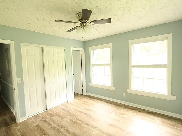 3336 Pine Oaks Ln — Photo 11
