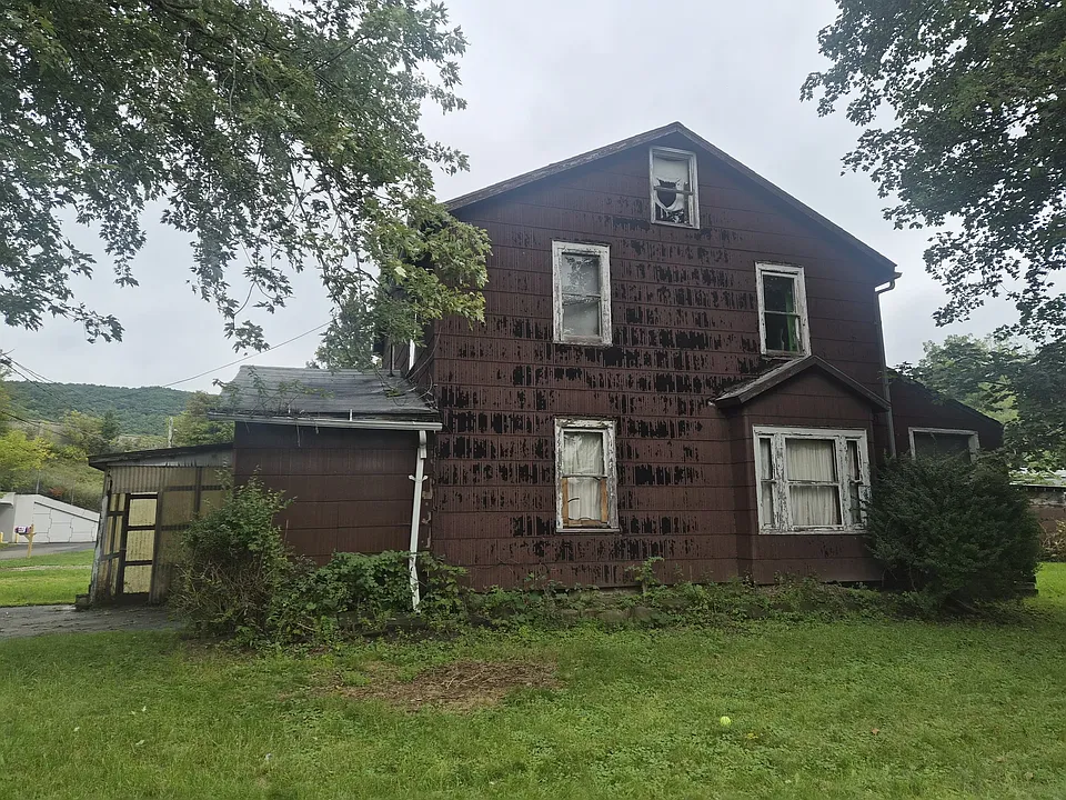266 Cutler Avenue Ext