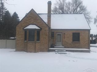 106 Salzburg Rd, Bay City, MI