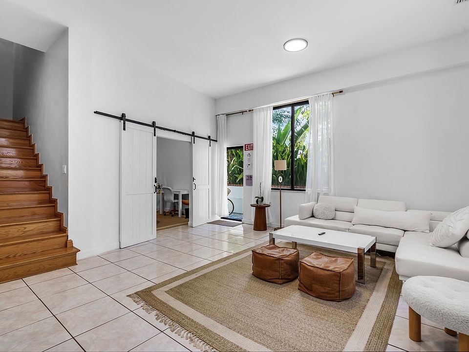 1st image of 8119 Harding Ave #10