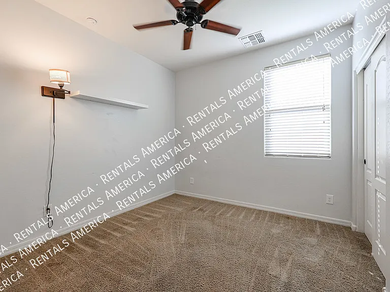 41192 W Rio Bravo Dr — Photo 19