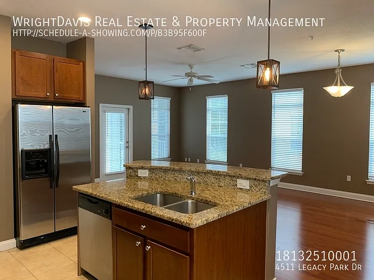 4511 Legacy Park Dr — Photo 12
