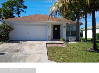 5444 Club Cir, Haverhill, FL 33415