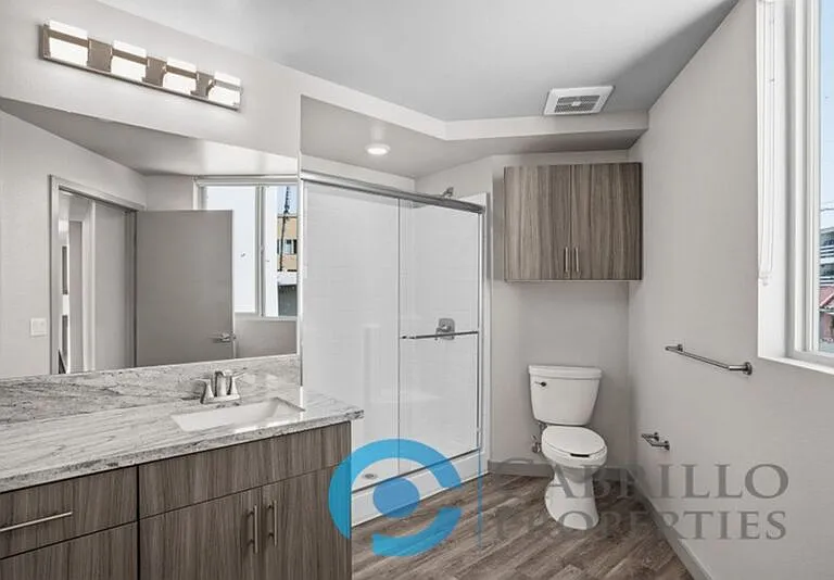 3093 Broadway #402 — Photo 11