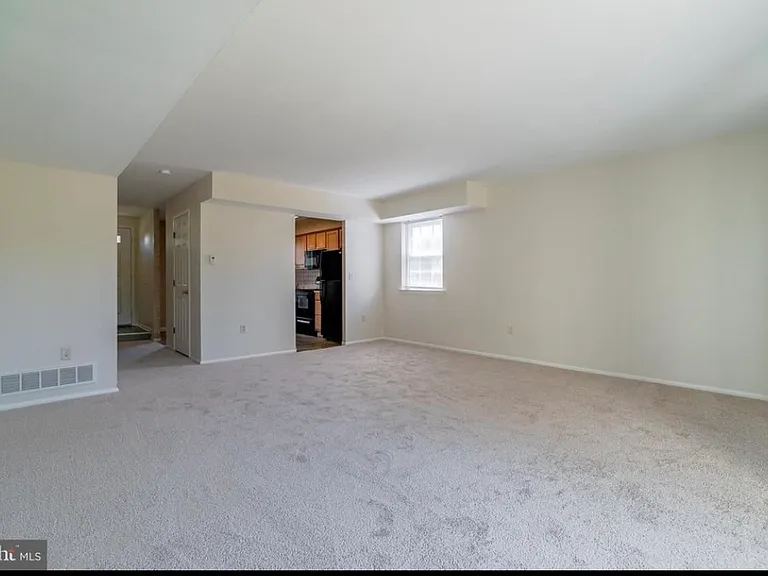 1831 Pennland Ct — Photo 14