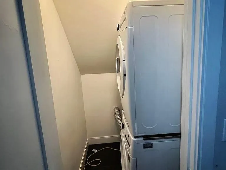 46 Ridgemont St #3 — Photo 5