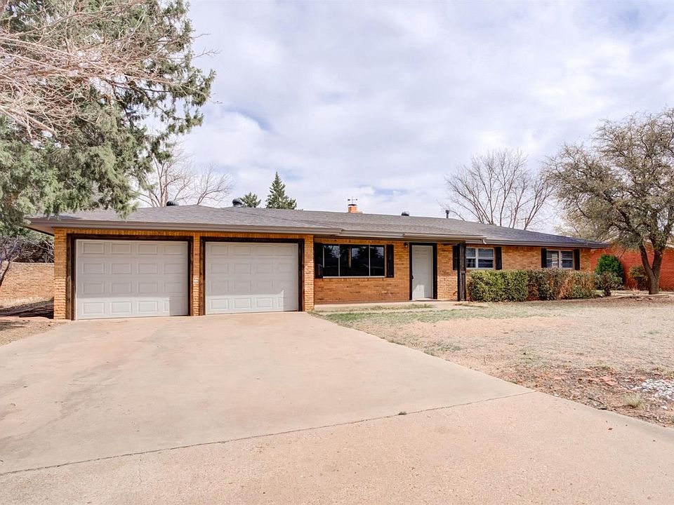 1st image of 221 Tanglewood Ln