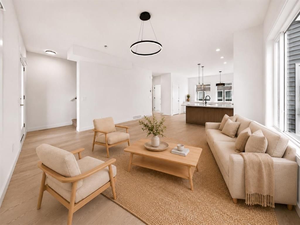 335 N Creekside Blvd SW #802, Calgary, AB - More