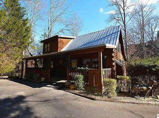 830 Bear Run Way, Sevierville, TN 37862