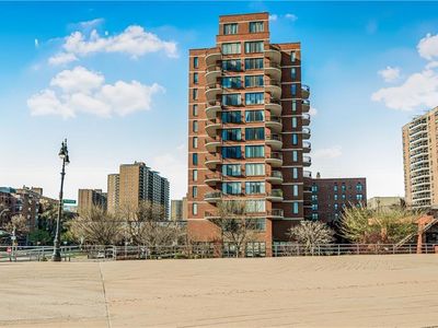 3111 Ocean Pkwy APT 2C, Brooklyn, NY, 11235