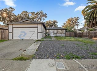 325 Falcon Dr, Vallejo, CA 94589
