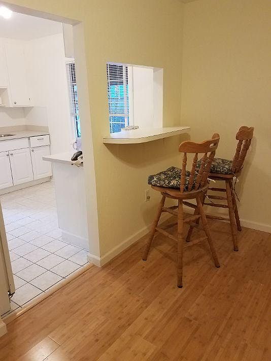 1st image of 961 Pershing Ave