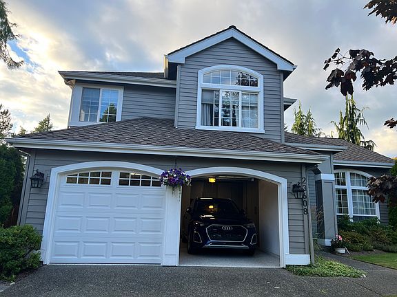 4th image of 23608 NE 24th Pl