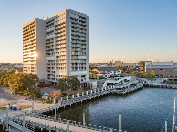 330 Concord St APT 14A, Charleston, SC 29401