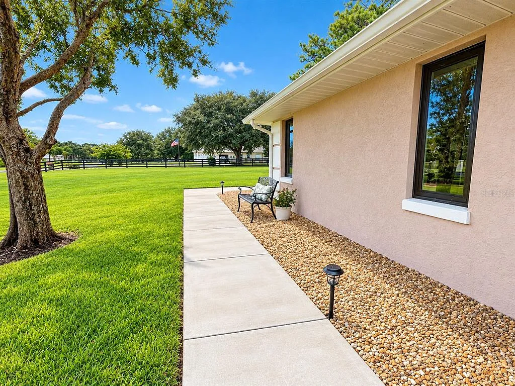 1 bed, 1.0 bath, 1036 sqft, $2,800 — Photo 3